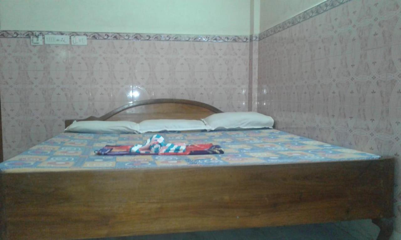 Maakali Guest House Digha  Eksteriør billede